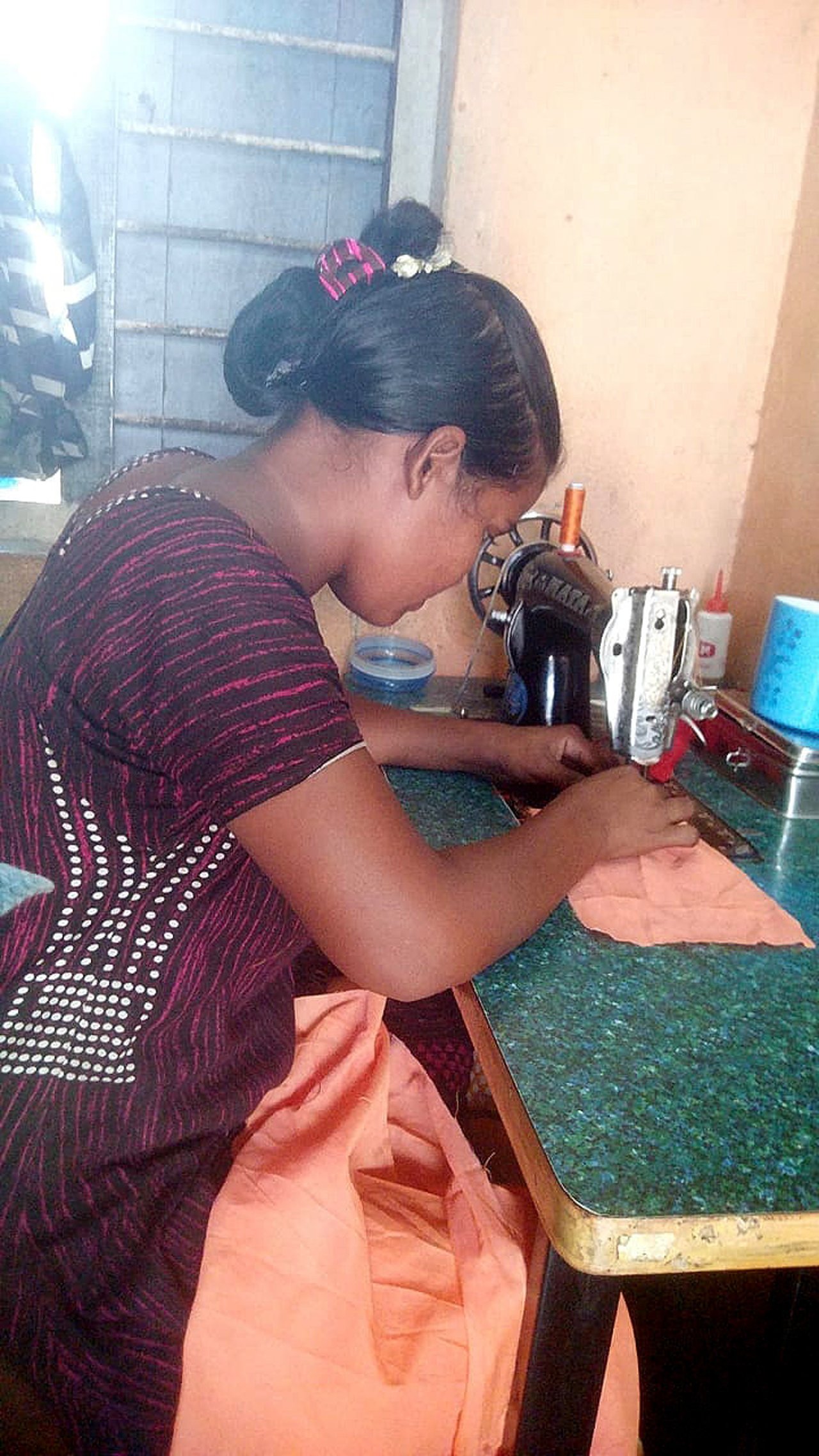 2020 04 Seamstress Nandhini at work 202004 CHE RBLA Member Nandhini Makes Masks Approved for Full Use