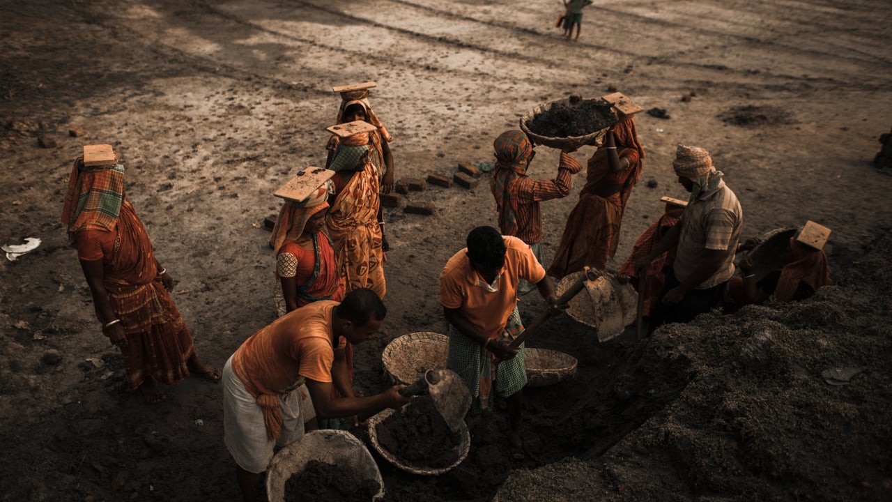 JS 20161107 9156 201611 Slavery India Brick Kiln