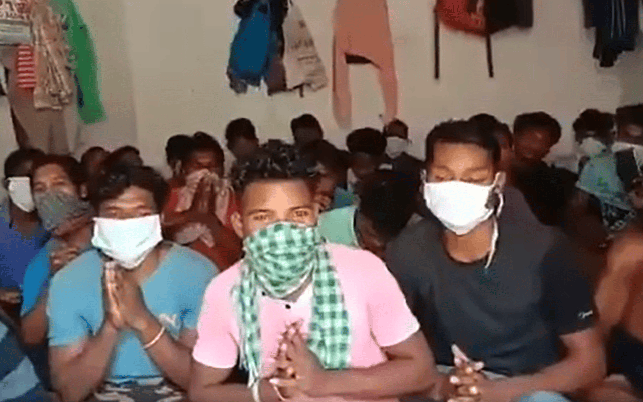 500 Stranded Labourers