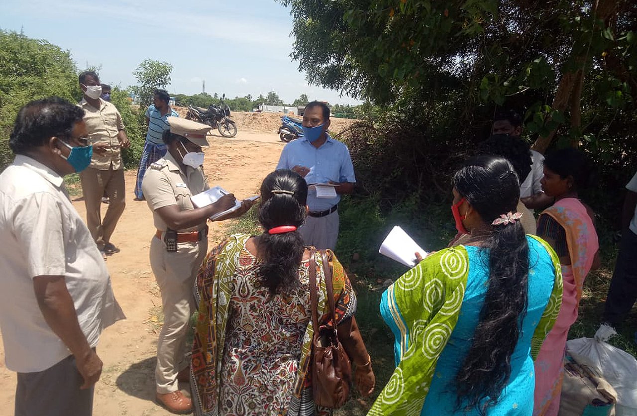 Onsite Enquiry 6 jpg 202008 CHE FSD Rescues Young Couple from Brick Kiln Approved for Full Use
