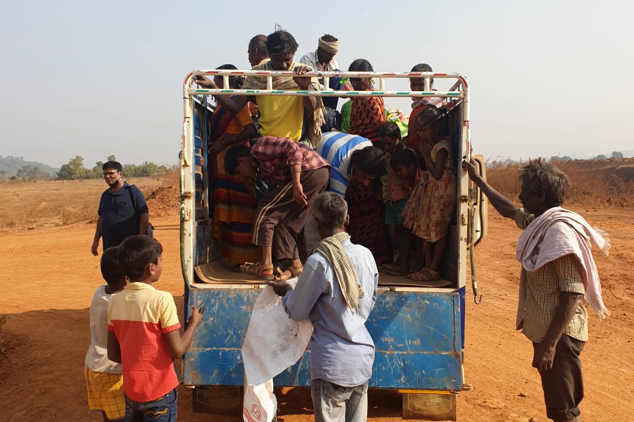 2021 01 07 IJM and FSD Rescue in Odisha Survivors Leaving 2 jpeg 202101 ODI IJM and FSD Rescue at Odisha Railway Construction Approved for Full Use