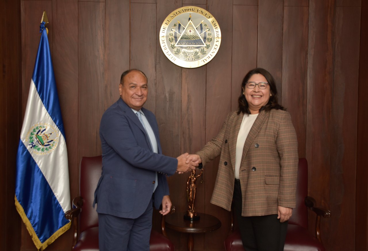 2024 04 10 IJM meets with El Salvador Supreme Court President 2024 04 10 IJM meets with El Salvador Supreme Court President Approved for Full Use1